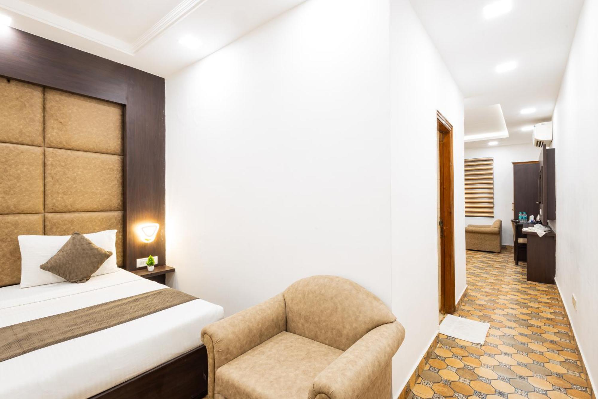 Hotel Panickers Residency - Ajmal Khan Market Near Karol Bagh Metro Delhi  Luaran gambar
