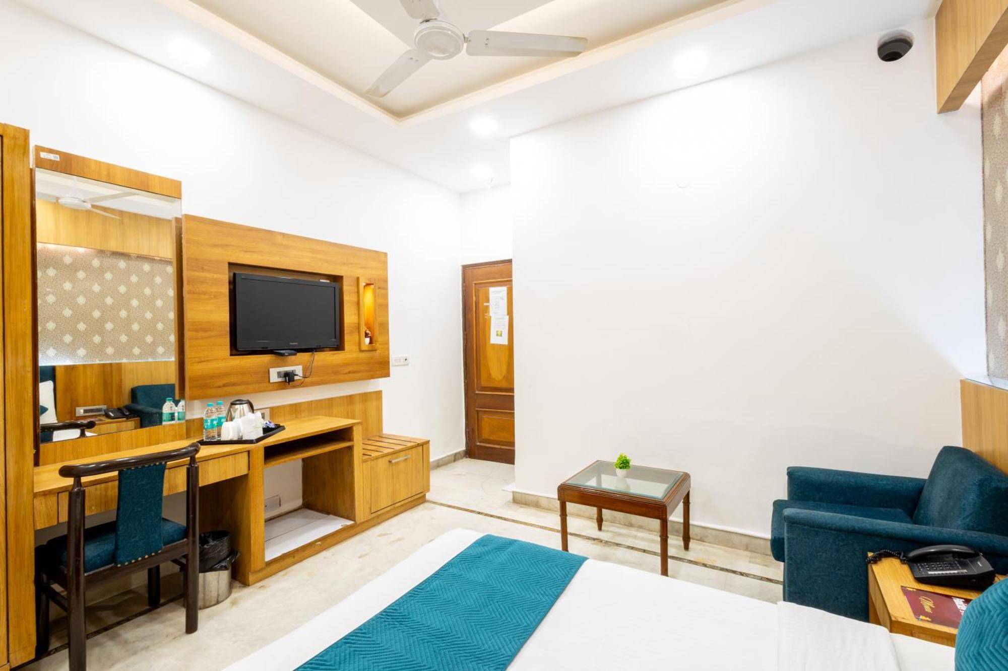 Hotel Panickers Residency - Ajmal Khan Market Near Karol Bagh Metro Delhi  Luaran gambar